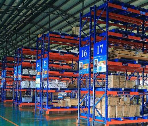 The UK warehouse is under preparation. Please look forward to it!
