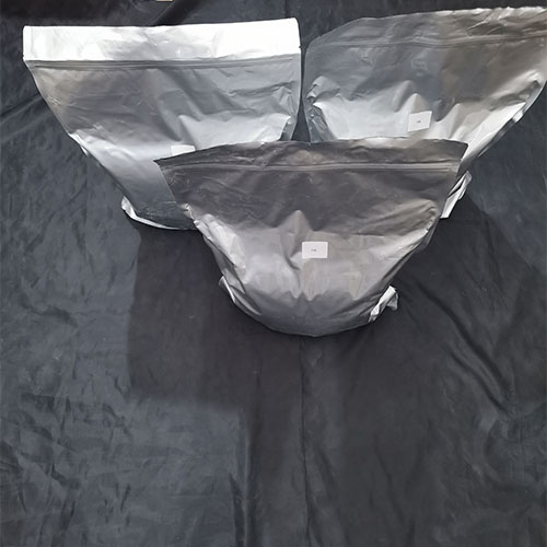 On April 12,2022,Regular Customer Aleksandra in Netherland buy 15kg phenacatin powder.